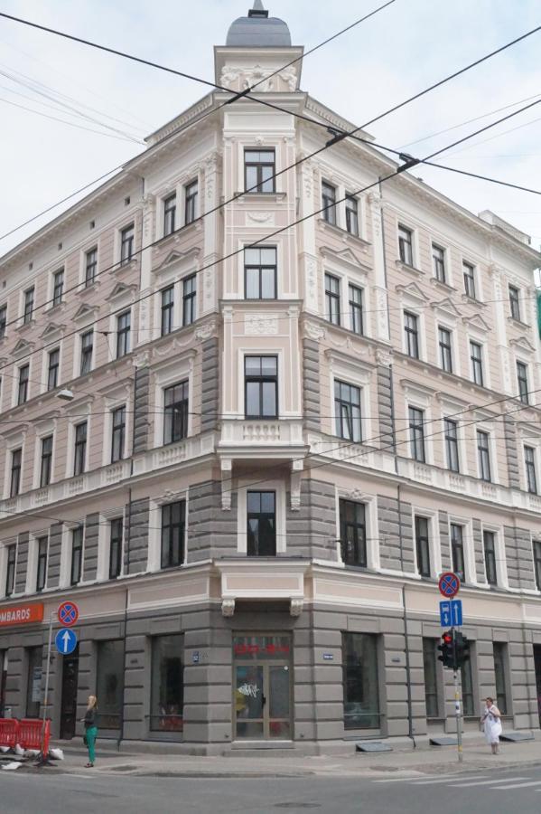 Daba Mini Hotel Riga Exteriör bild